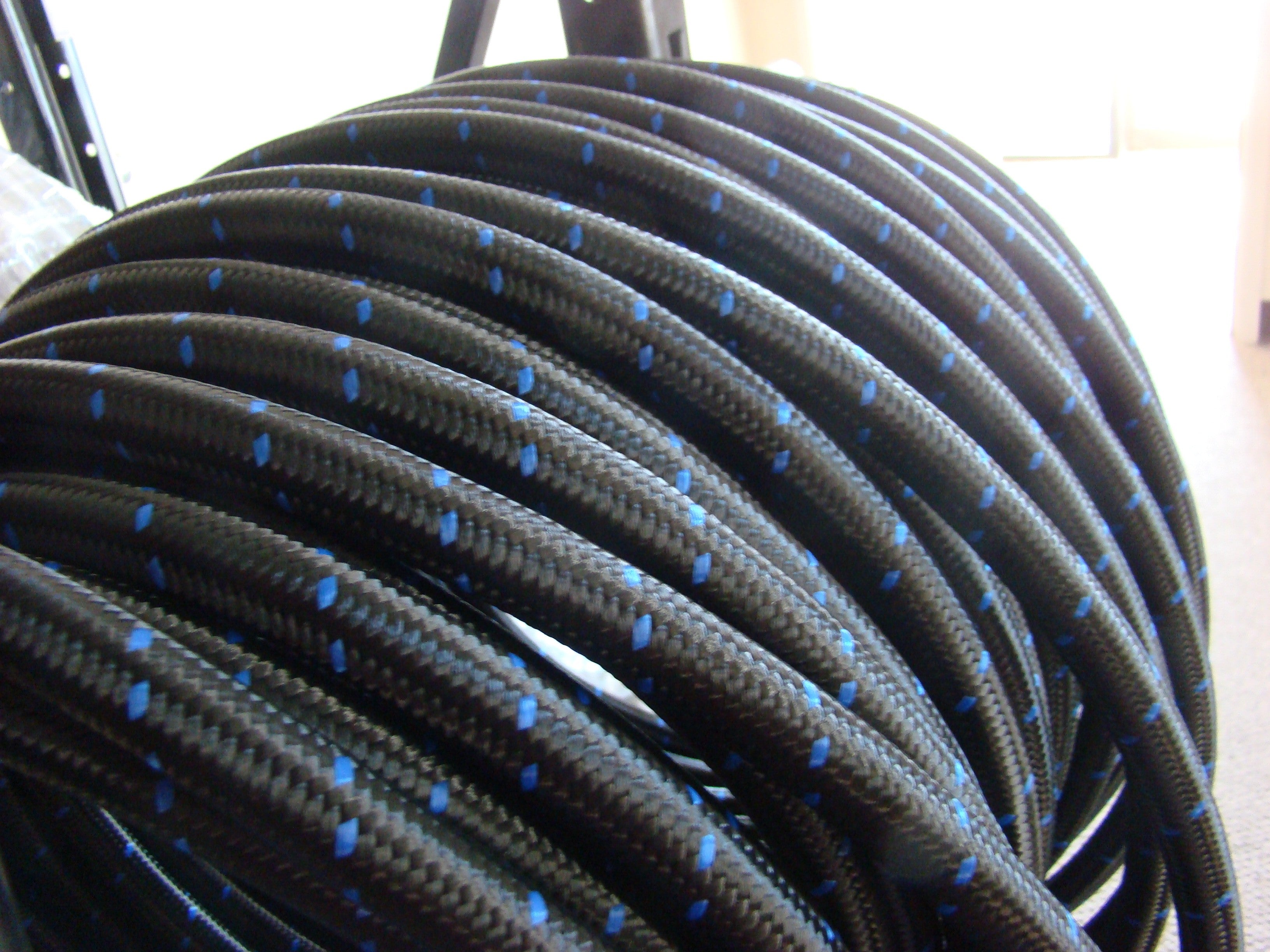 8an Black Braided Nylon Line w/ Steel Re-Enforcement & Blue Tracer -  BY THE FOOT