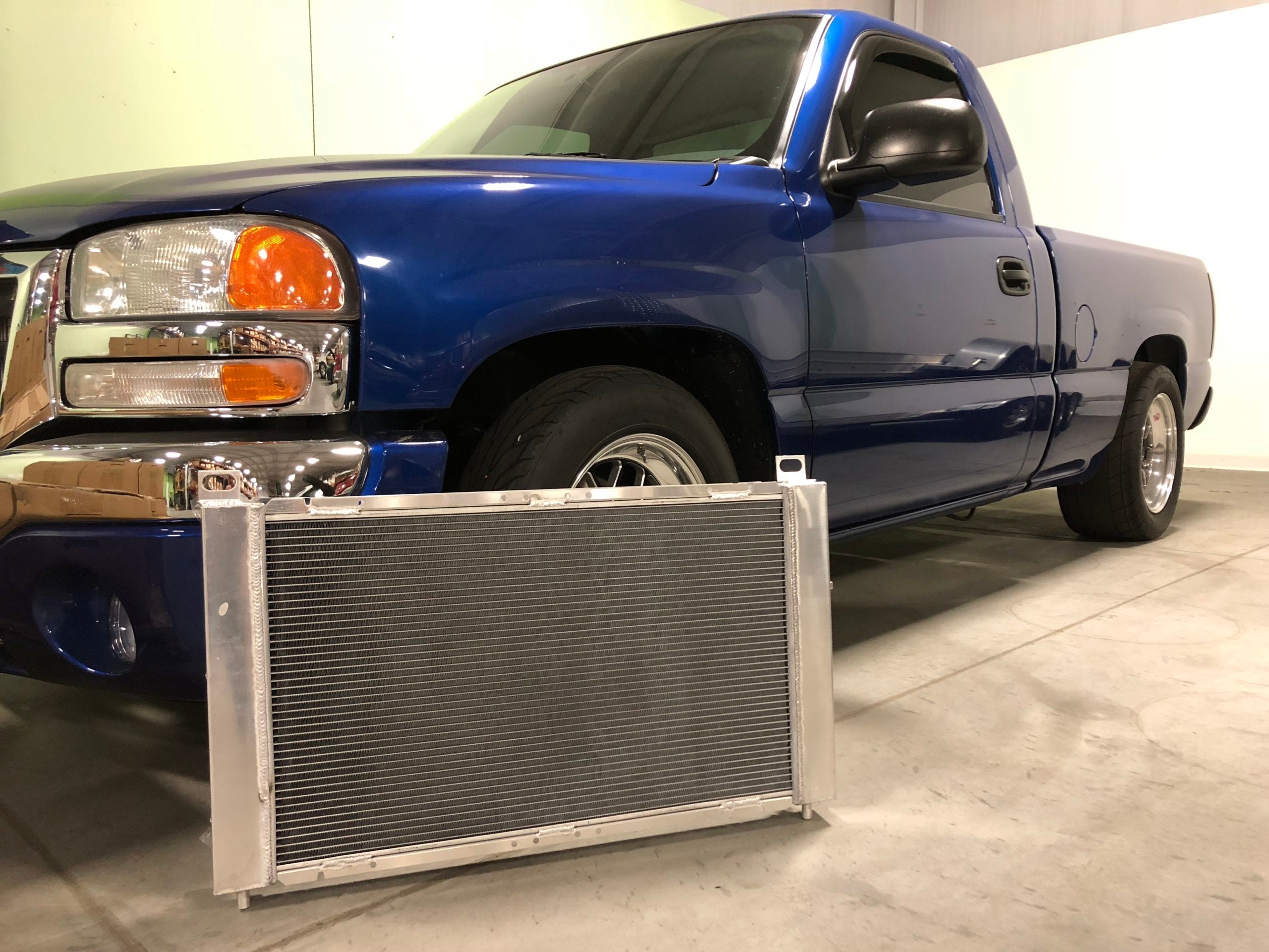 (1999-2006) GM Truck 1500 Oversized Aluminum Radiator Upgrade